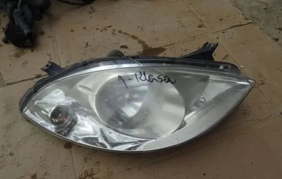 Mercedes-Benz A W169 Headlight/headlamp A1698200261 131010600 0301197202