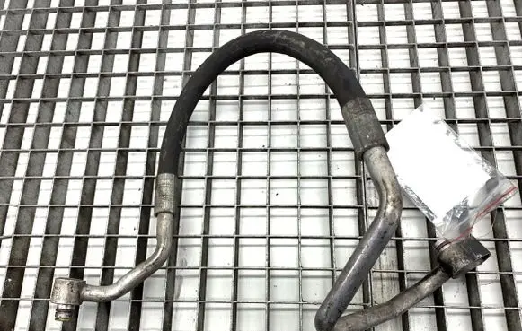 Air conditioning (A/C) pipe/hose