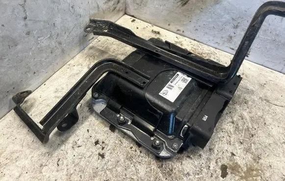Subaru Outback Engine control unit/module 22611AP841