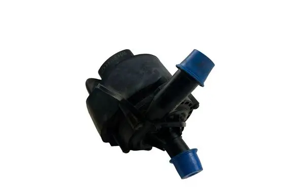 Renault Twingo III Water pump 144803731R