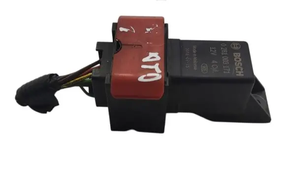 Fiat Ducato Glow plug pre-heat relay 0281003171