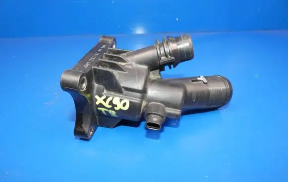 Volvo XC90 Thermostat/thermostat housing 31439968 C90XB