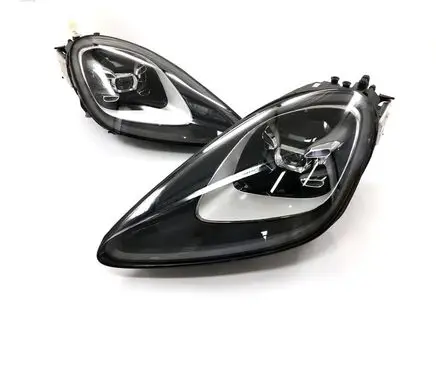 Porsche Cayenne (9Y0 9Y3) Headlights/headlamps set 9Y0941033AH