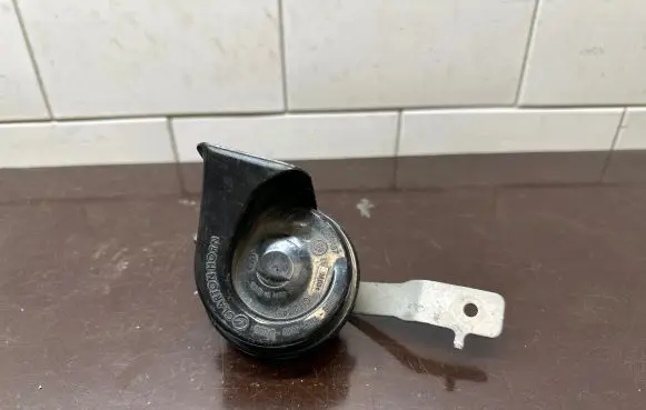 Mercedes-Benz GLC X253 C253 Horn signal A2535422100 6033FB2855