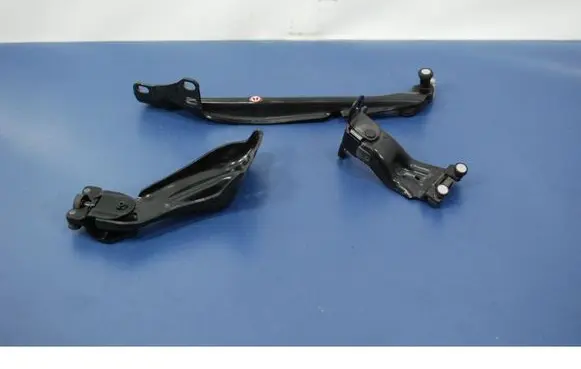 Ford Courier Front door hinge set ET76A25028AE