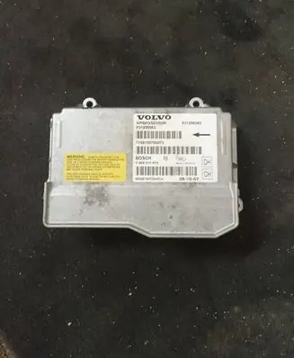Volvo V70 Airbag control unit/module P31295083 0285010573 T108100700073