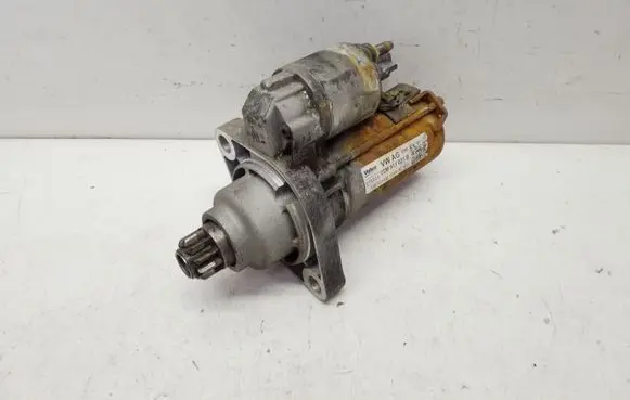 Volkswagen Tiguan Starter motor 02M911021B
