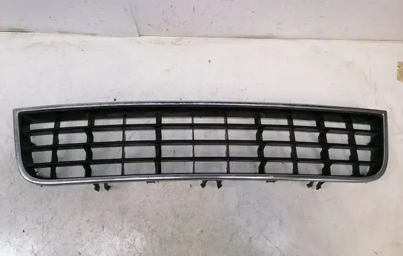 Audi A6 S6 C5 4B Front bumper lower grill 4B0807683L