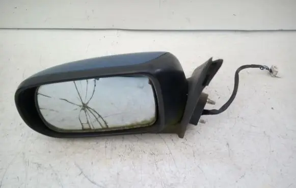 Mazda 626 Front door electric wing mirror 
