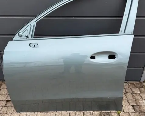 Mercedes-Benz GLC C254 Front door A2547223700