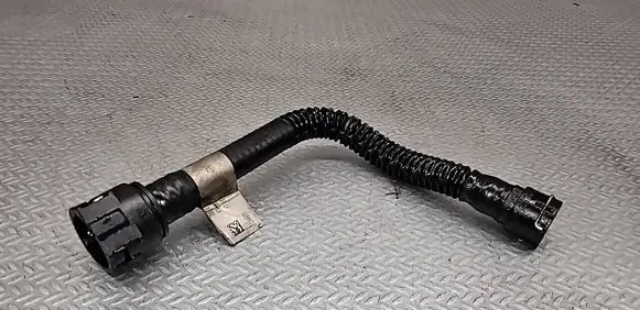 Opel Insignia A Engine coolant pipe/hose 55566095