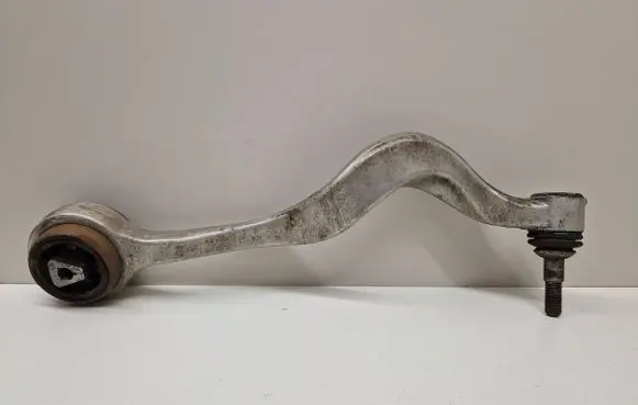 BMW 5 E60 E61 Front lower control arm/wishbone