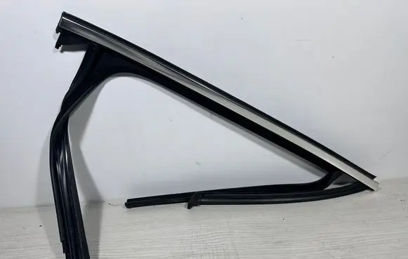 Mercedes-Benz GLC C254 Rear door glass trim molding 