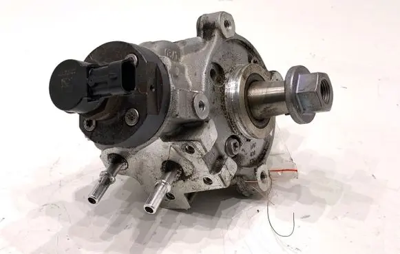 Toyota ProAce City Fuel injection high pressure pump 0445010761