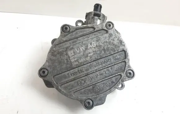 Audi A6 C7 Vacuum pump 06E145100R