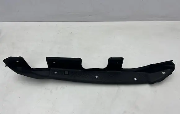 Ford Bronco Fender foam support/seal M2DB-16E268-AB