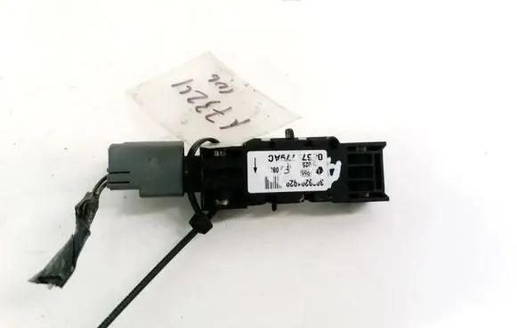 Jeep Grand Cherokee (WK) Airbag deployment crash/impact sensor 04671779AC 3920201929