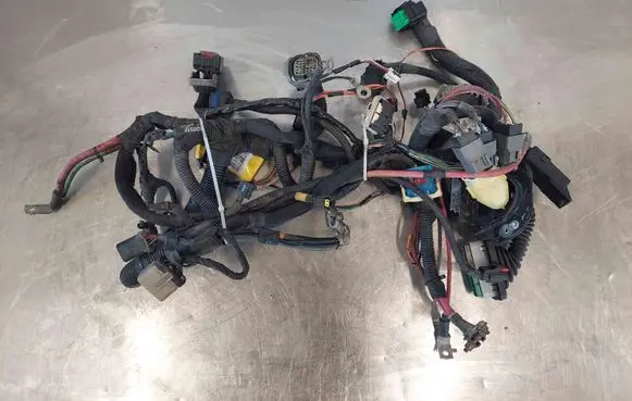 Chrysler Voyager Engine installation wiring loom P04869599AH 599AH