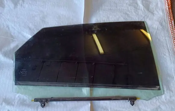 Toyota Mirai Rear door window glass 43R010474 D0T20AS1
