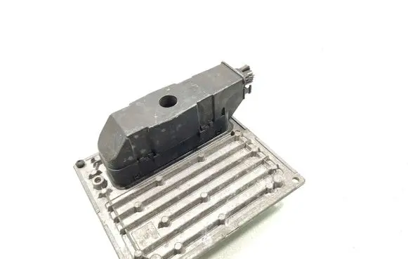 Ford Focus Engine control unit/module 5M51-12A650-FG 3KLG S11893412