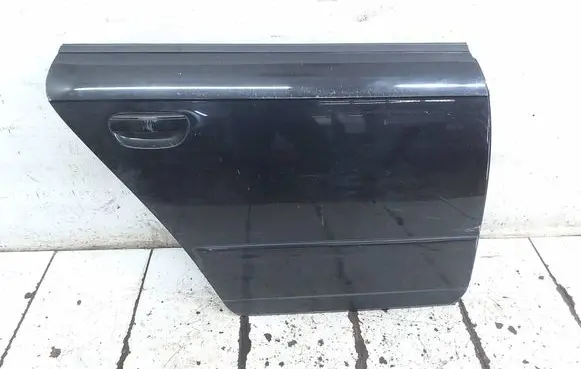 Seat Exeo (3R) Rear door 
