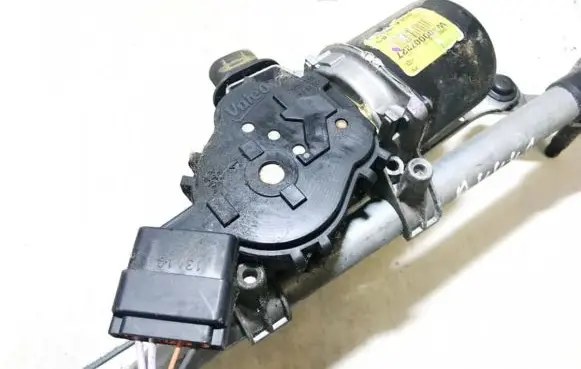 Renault Megane III Wiper motor
