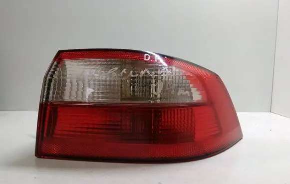 Renault Laguna II Rear/tail lights 8200002474