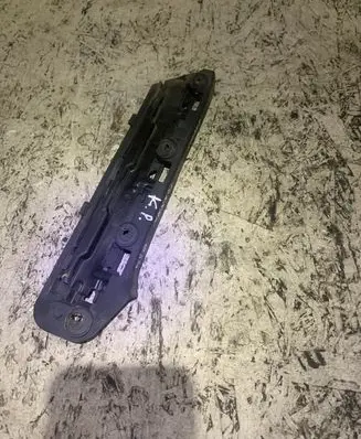 Volkswagen Touran I Front bumper mounting bracket 1T0807049