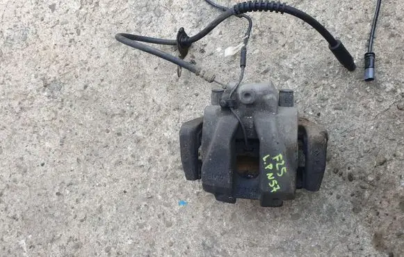 BMW X3 F25 Front brake caliper
