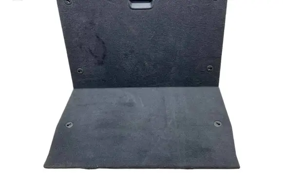 Trunk/boot floor carpet liner