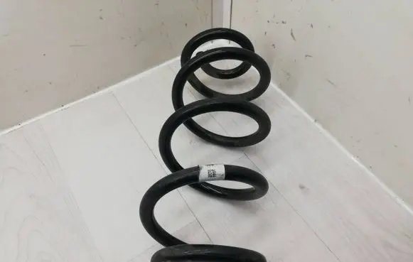 Audi A4 S4 B9 Rear coil spring 8w0511115