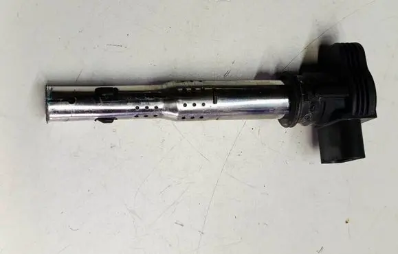 Volkswagen Scirocco High voltage ignition coil 07K905715GT1 07K905715G