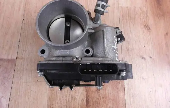 Mitsubishi Outlander Throttle body valve 1450A101 1450A195