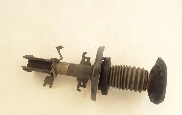 Renault Fluence Front shock absorber/damper 543023532R