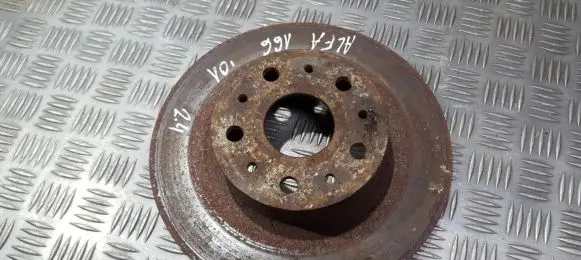 Alfa Romeo 166 Rear brake disc