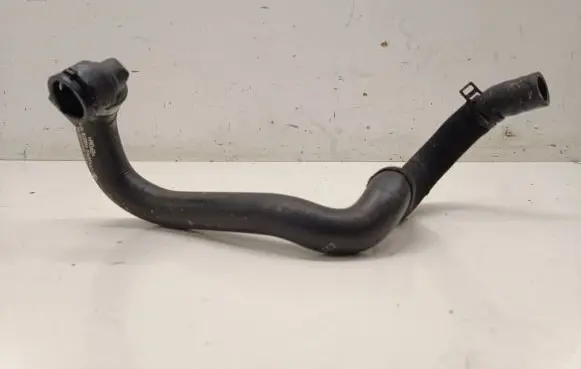 Mini Cooper Countryman F60 Engine coolant pipe/hose 9367388