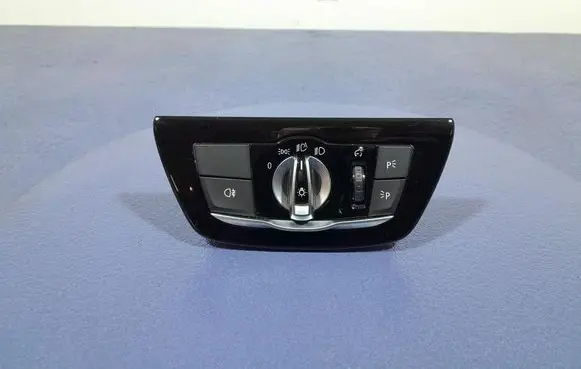 BMW M5 Light switch 9472969