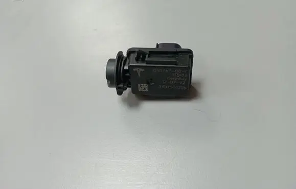 Tesla Model Y Air quality sensor 105574700F 175182
