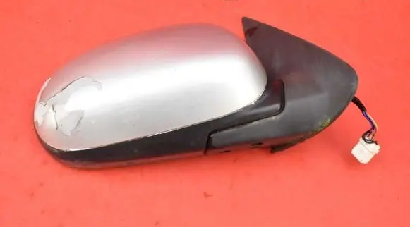 Nissan Maxima Front door electric wing mirror 010410