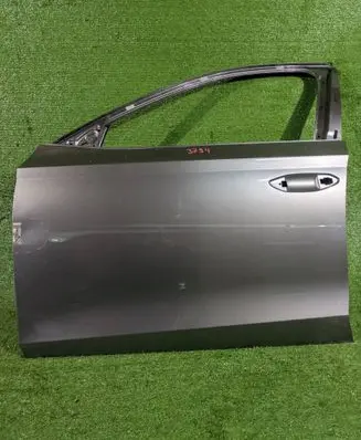 Skoda Octavia Mk4 Front door