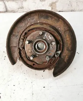 Subaru Outback Rear wheel hub