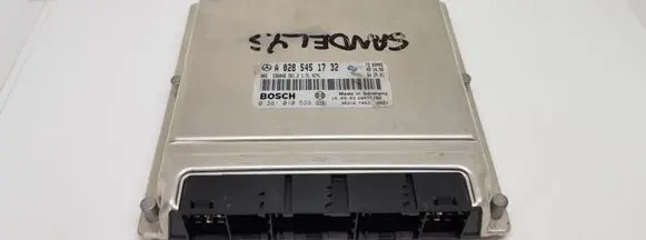 Mercedes-Benz A W168 Engine control unit/module A0285451732