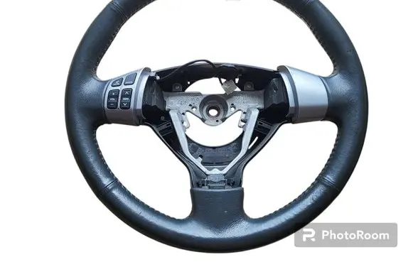 Suzuki Swift I Steering wheel GS13105600 GS12002640
