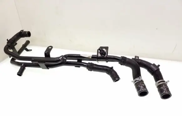 Volkswagen Golf VII Engine coolant pipe/hose
