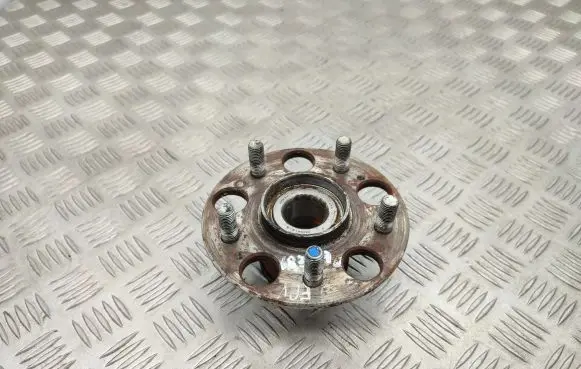Honda FR-V Front wheel ball bearing HU82158