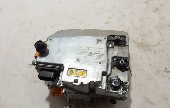 BMW i5 G60 Voltage converter inverter 5A73E23