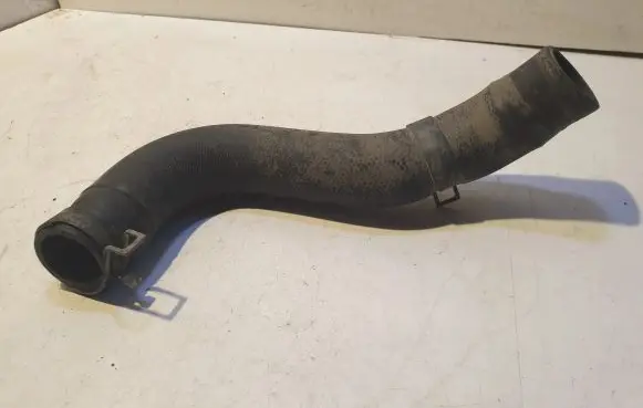 Nissan X-Trail T30 Engine coolant pipe/hose