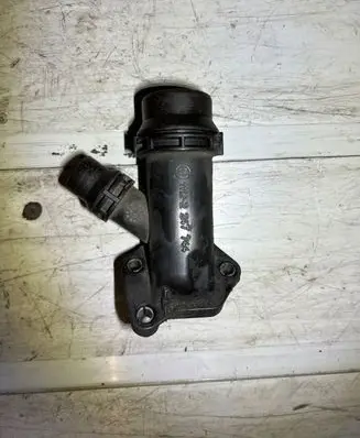 BMW 5 E39 Engine coolant pipe/hose 1112-2 247 744
