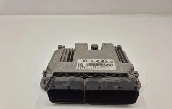 Volkswagen Golf V Engine control unit/module 03G906021KK 1039S15970 013228