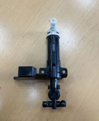 Subaru Legacy Headlight washer spray nozzle 20953